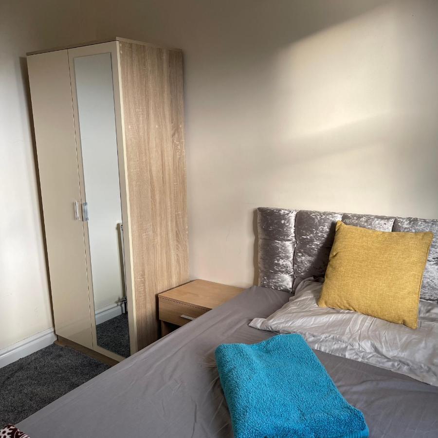 Pc Lodge Kingswood St Preston R1 Kültér fotó