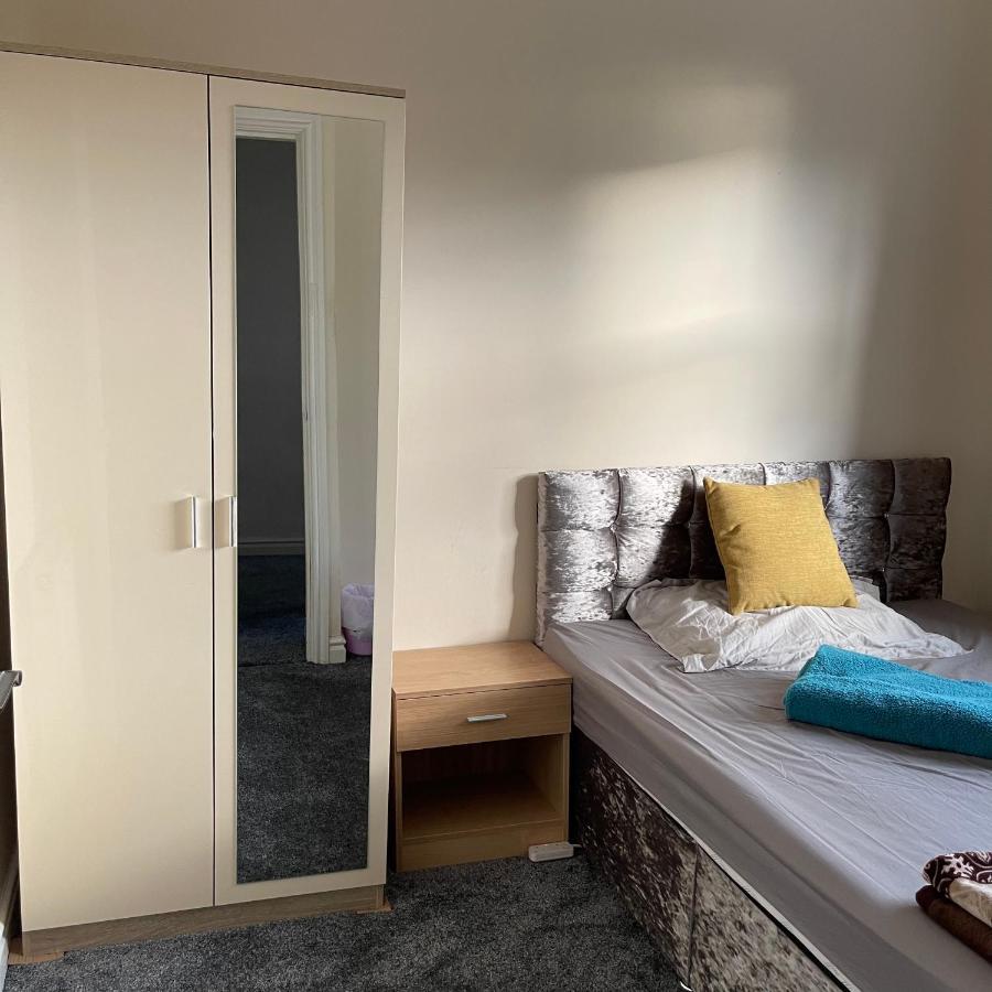 Pc Lodge Kingswood St Preston R1 Kültér fotó